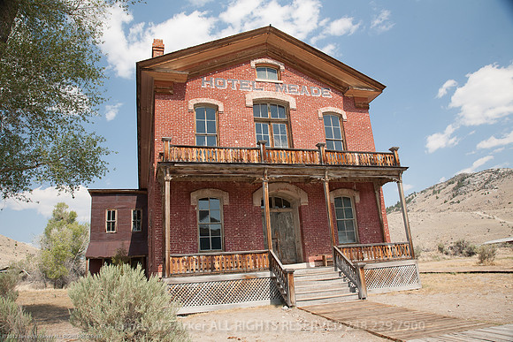 Hotel Meade