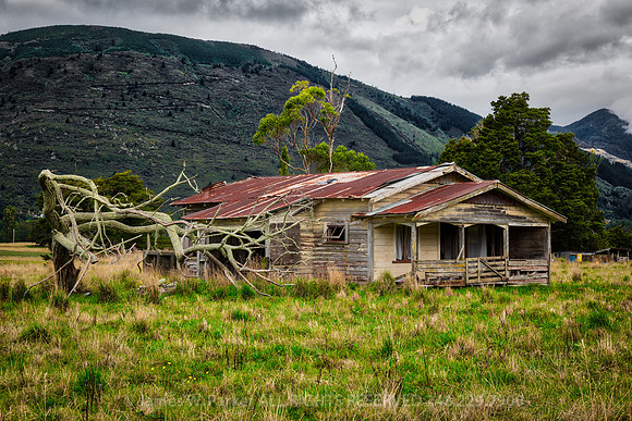 Takaka Station