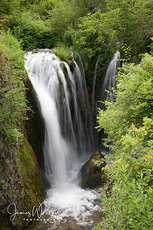 Roughlock Falls